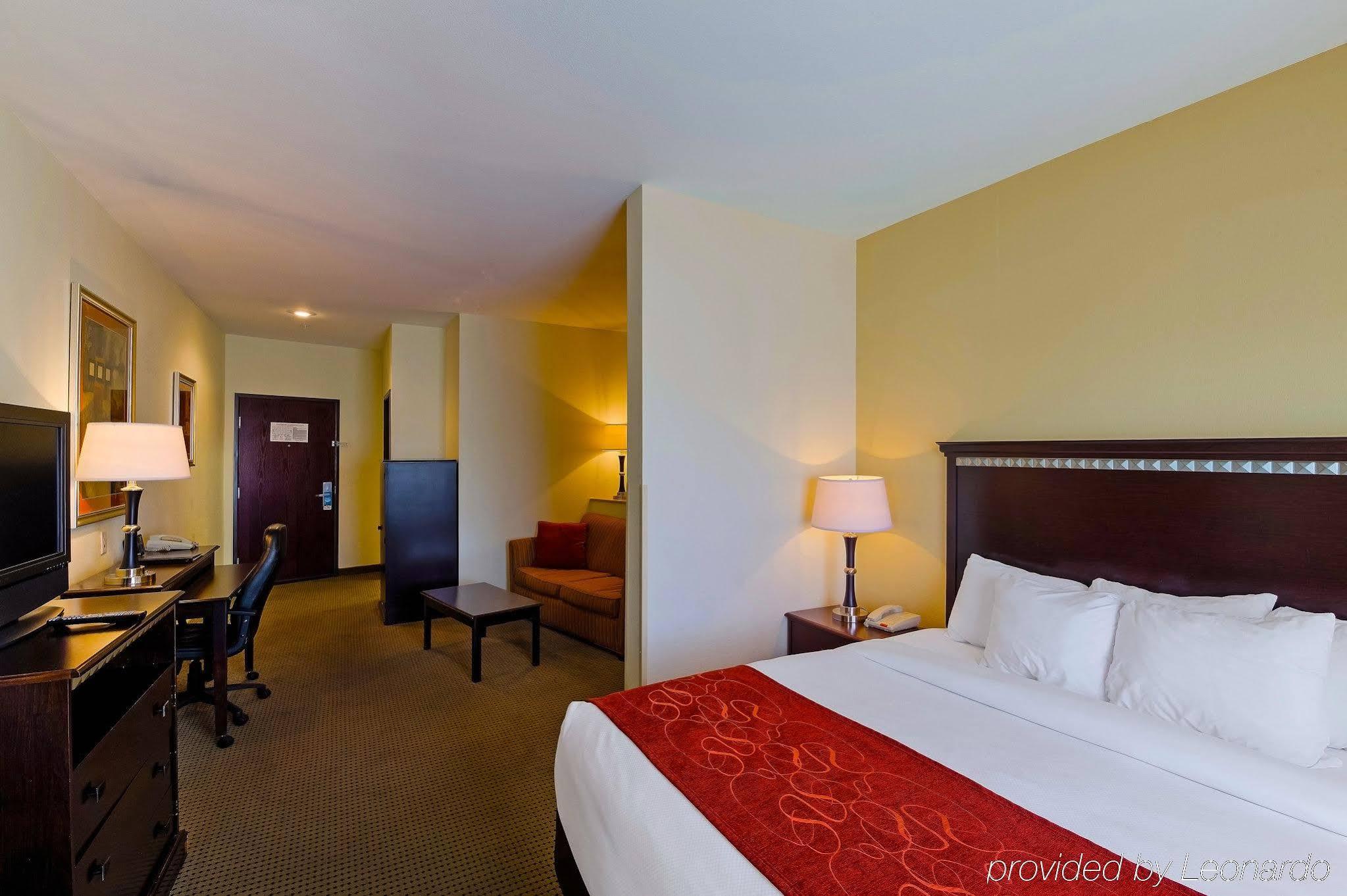 Comfort Suites University Абилин Экстерьер фото