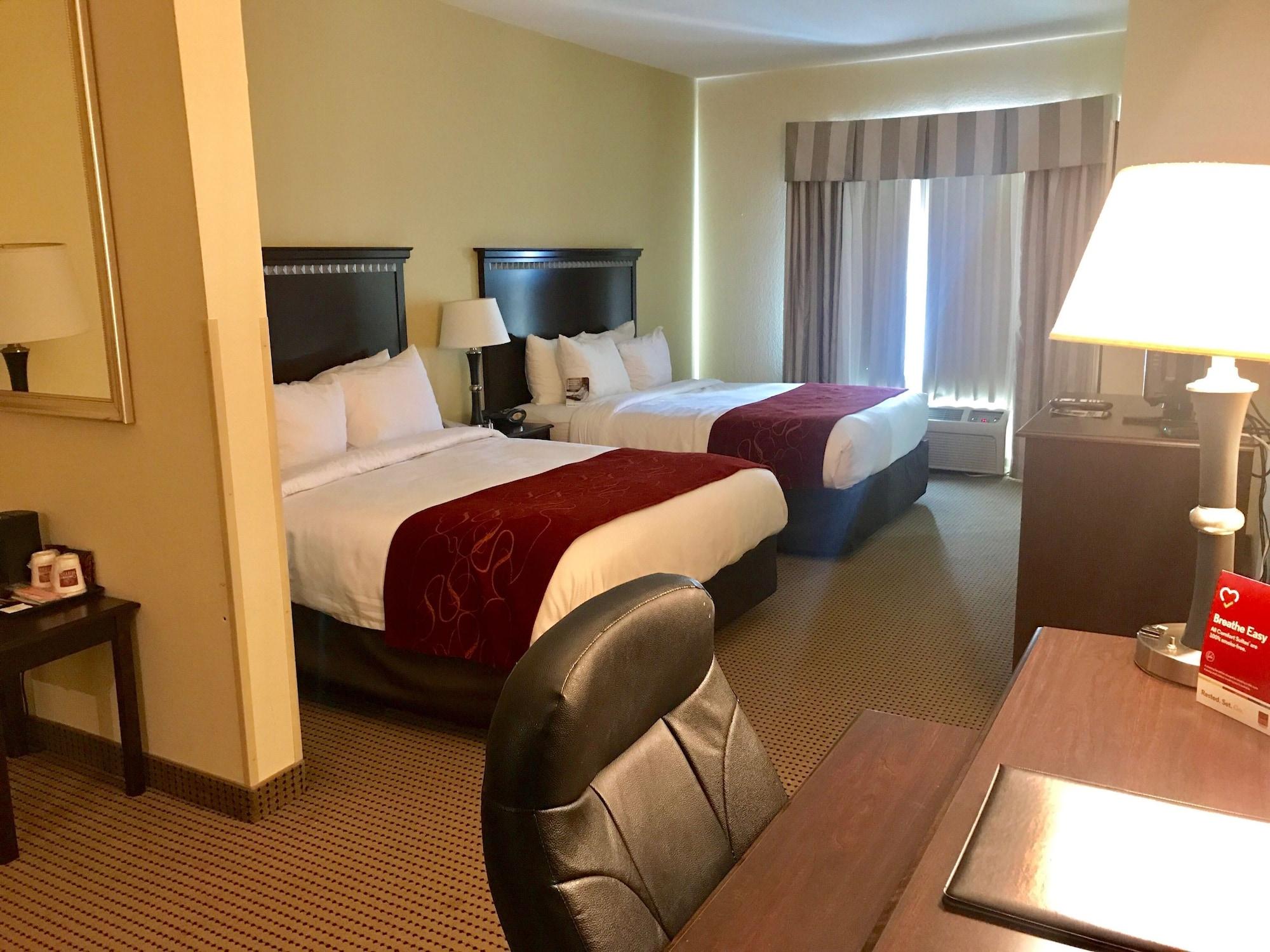 Comfort Suites University Абилин Экстерьер фото