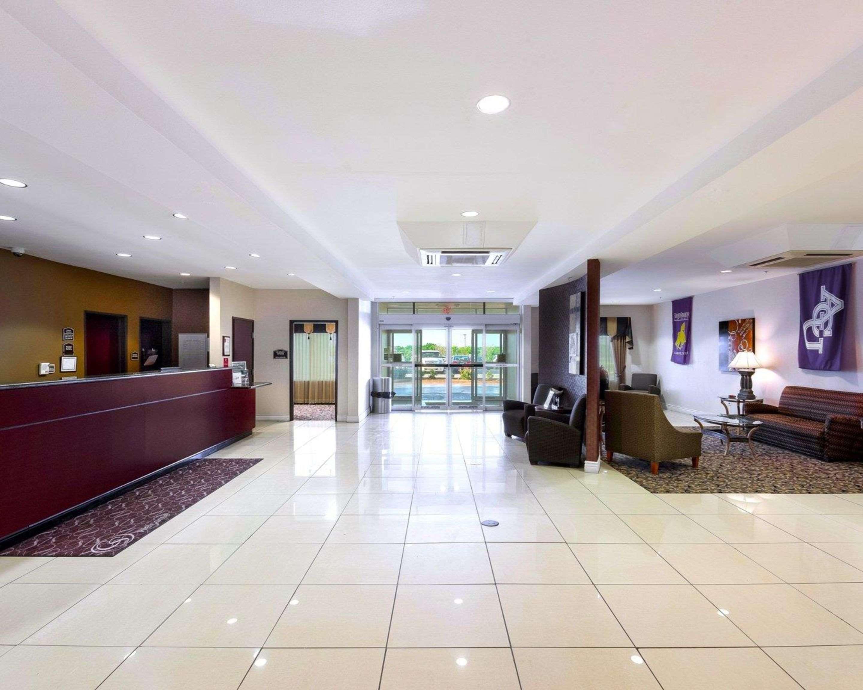 Comfort Suites University Абилин Экстерьер фото