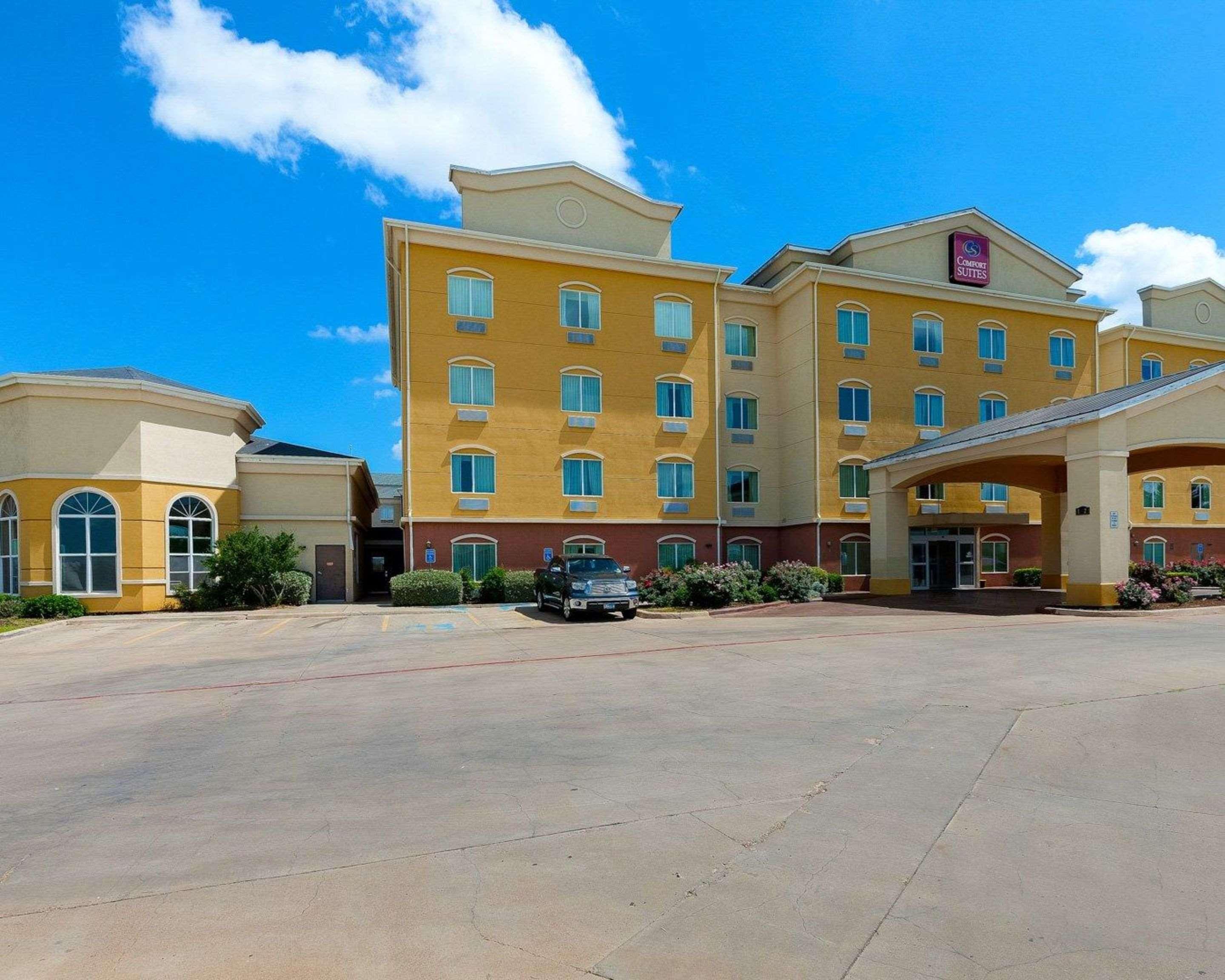 Comfort Suites University Абилин Экстерьер фото