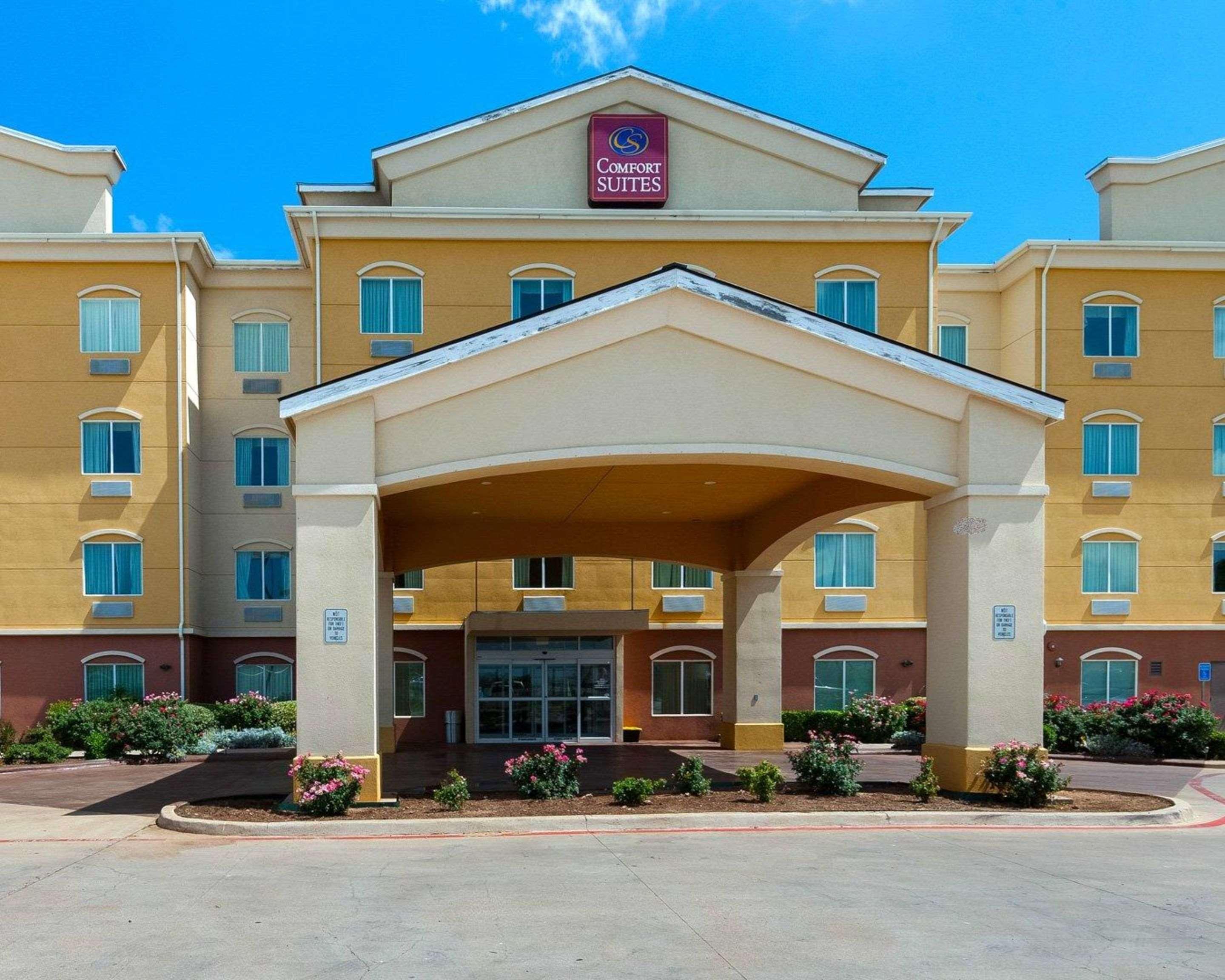 Comfort Suites University Абилин Экстерьер фото