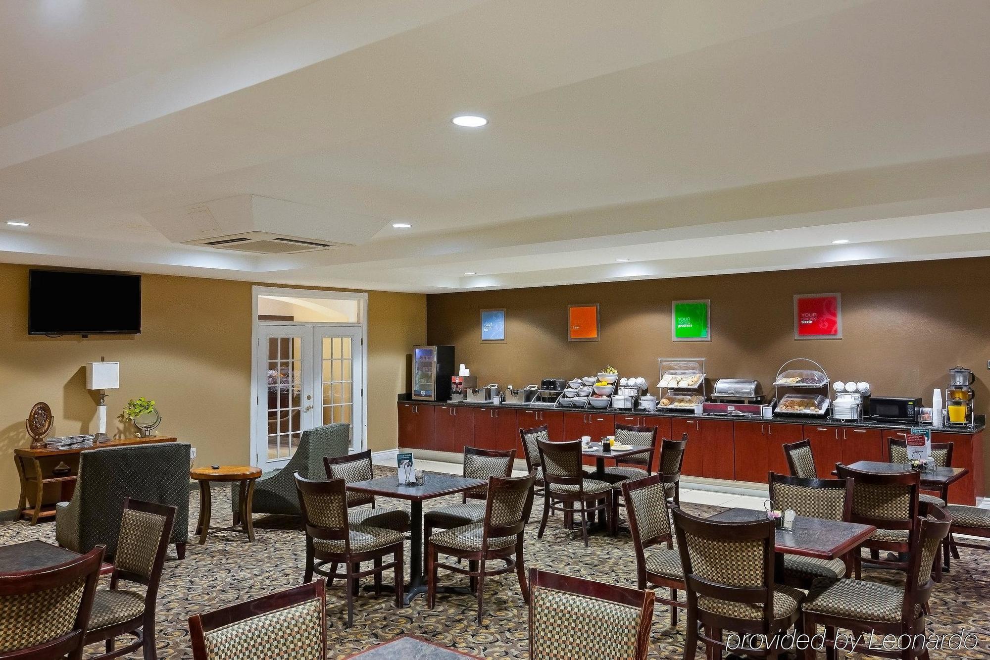 Comfort Suites University Абилин Экстерьер фото